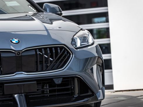 Used 2026 BMW 228i w/ Technology Package image 5