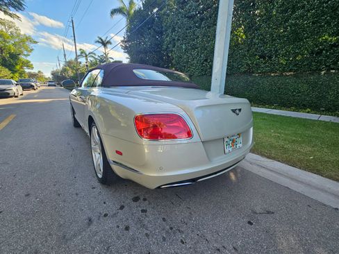 Used 2014 Bentley Continental GT image 12