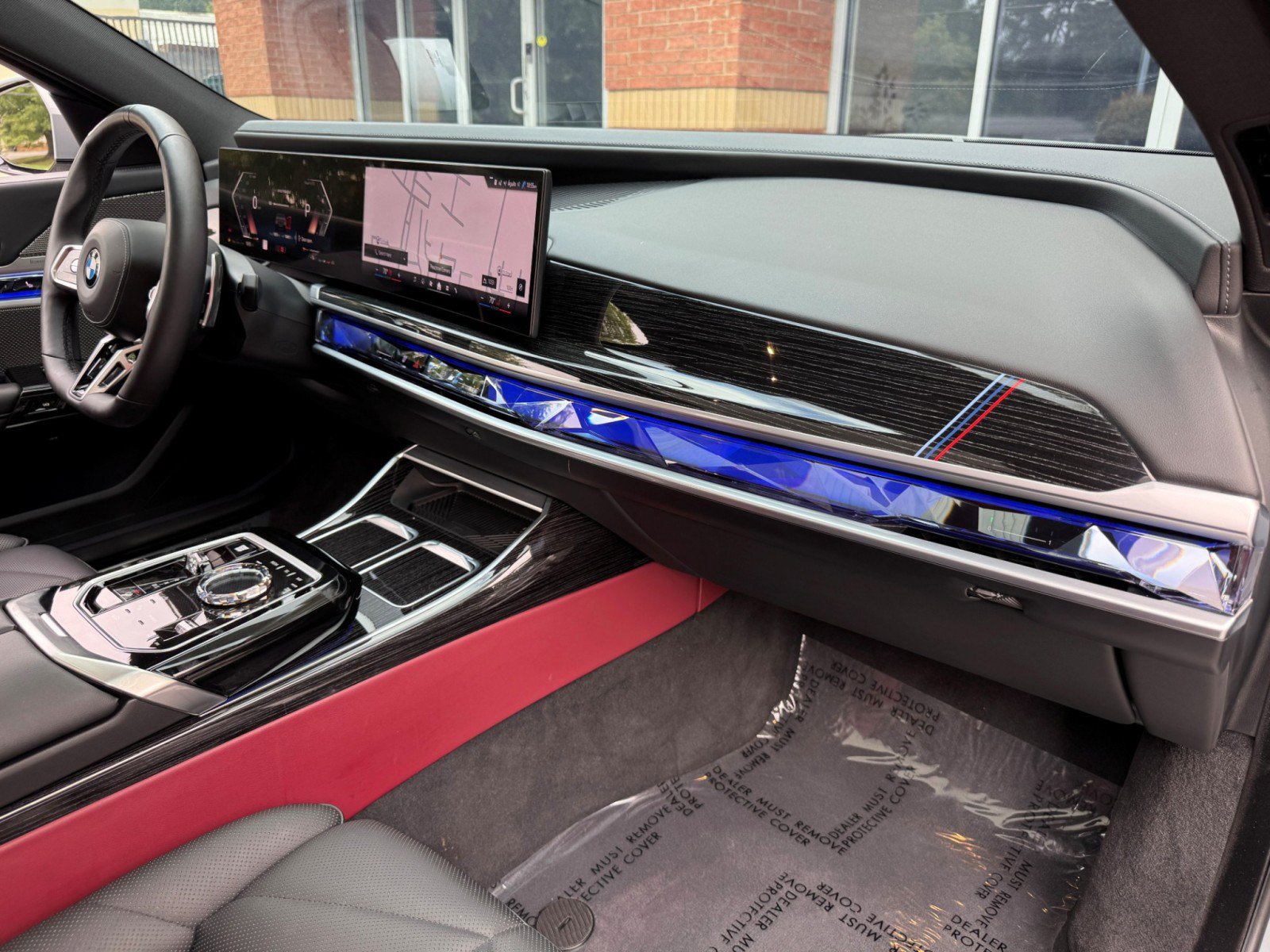 Used 2025 BMW 740i RWD image 15