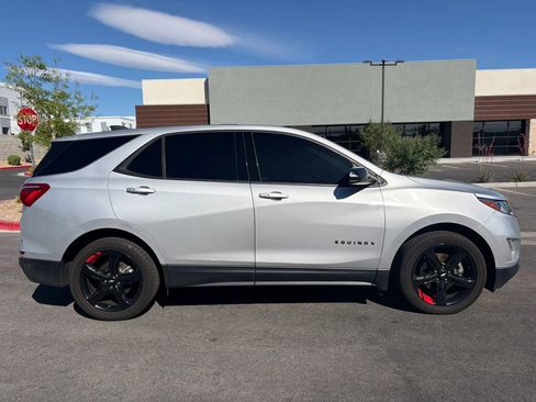 Used 2019 Chevrolet Equinox LT FWD image 4