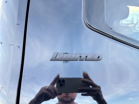 Used 2024 Toyota Tundra Limited w/ TRD Off-Road Package image 9