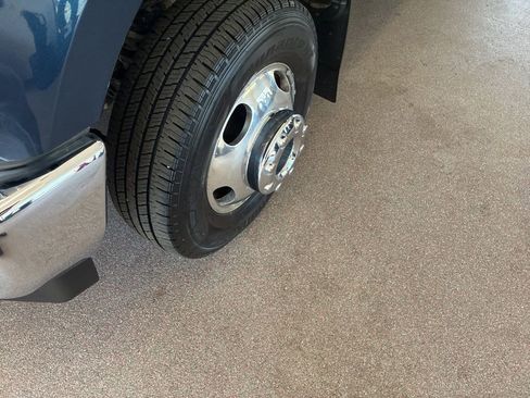 Used 2018 Ford F350 Lariat w/ Lariat Ultimate Package AWD/4WD image 4