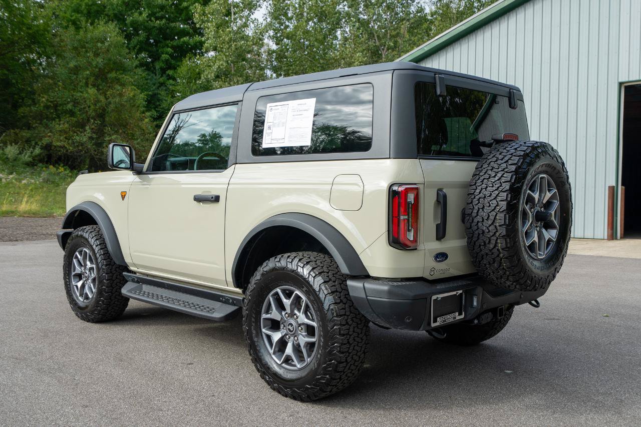 Used 2025 Ford Bronco Badlands AWD/4WD image 5
