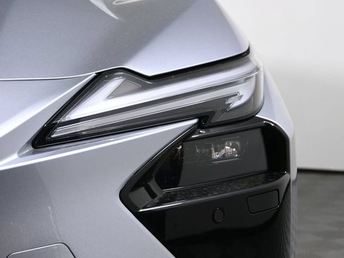 New 2026 Lexus ES 500e w/ Convenience Package AWD/4WD image 11