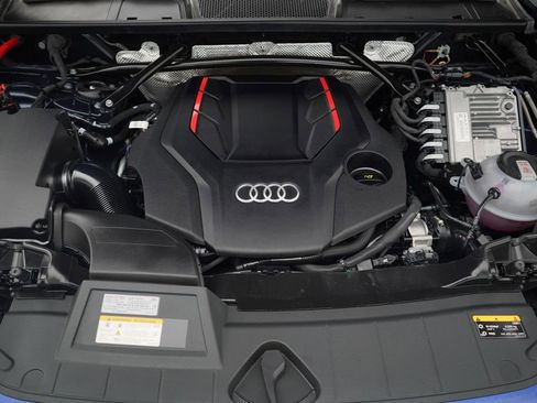 Used 2023 Audi SQ5 Prestige image 13