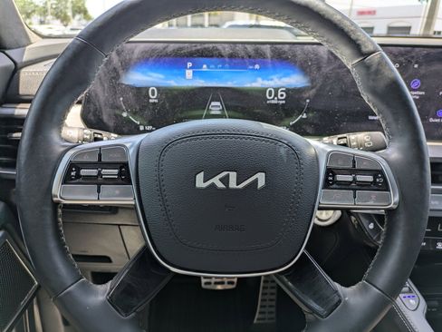 Certified 2024 Kia Telluride SX Prestige X-Line AWD/4WD image 24