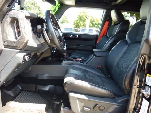 Used 2024 Ford Bronco Raptor w/ Interior Carbon Fiber Pack 6 AWD/4WD image 25