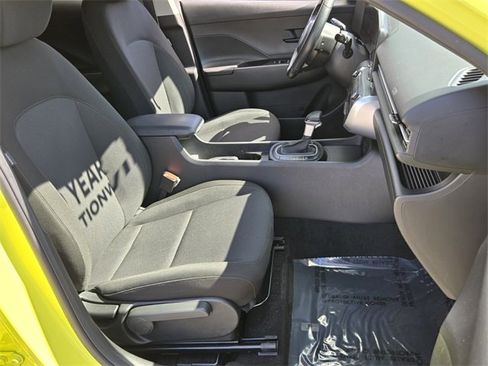 Certified 2024 Hyundai Kona SEL image 15