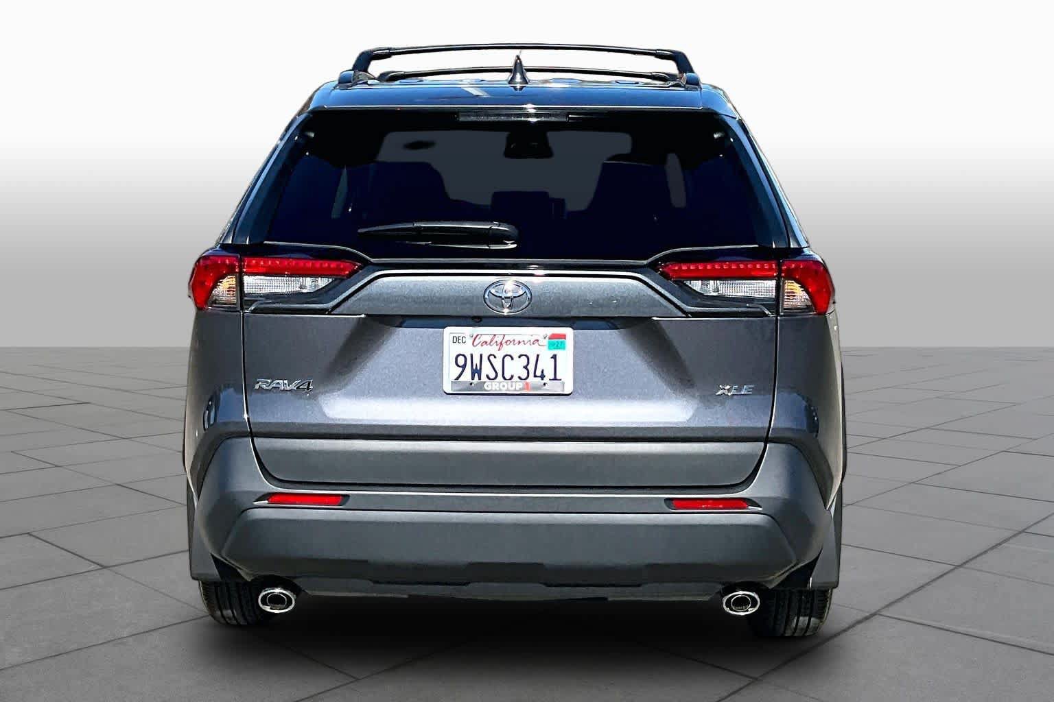 Certified 2025 Toyota RAV4 XLE w/ Convenience Package FWD image 4