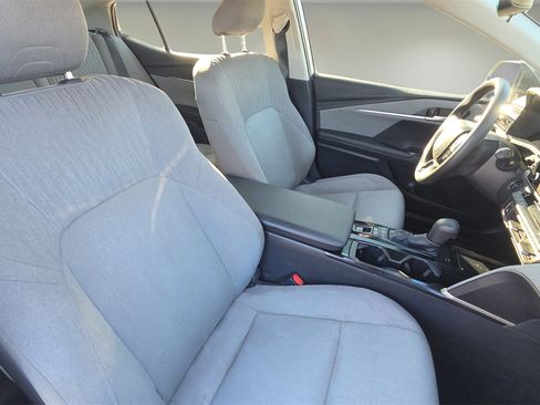 Used 2025 Toyota Camry XSE image 16