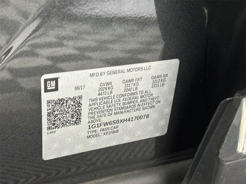 Used 2017 Chevrolet Bolt LT FWD image 30
