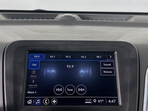 Used 2024 Chevrolet Equinox LT w/ LPO, Floor Liner Package image 21