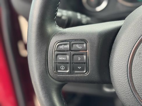 Used 2012 Jeep Wrangler Unlimited Sport AWD/4WD image 15