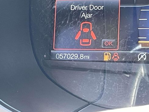 Used 2023 Ford Edge SEL w/ Cargo Accessory Package image 11