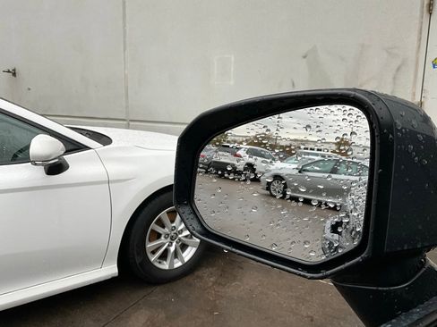 Used 2025 Hyundai Santa Fe SEL image 19