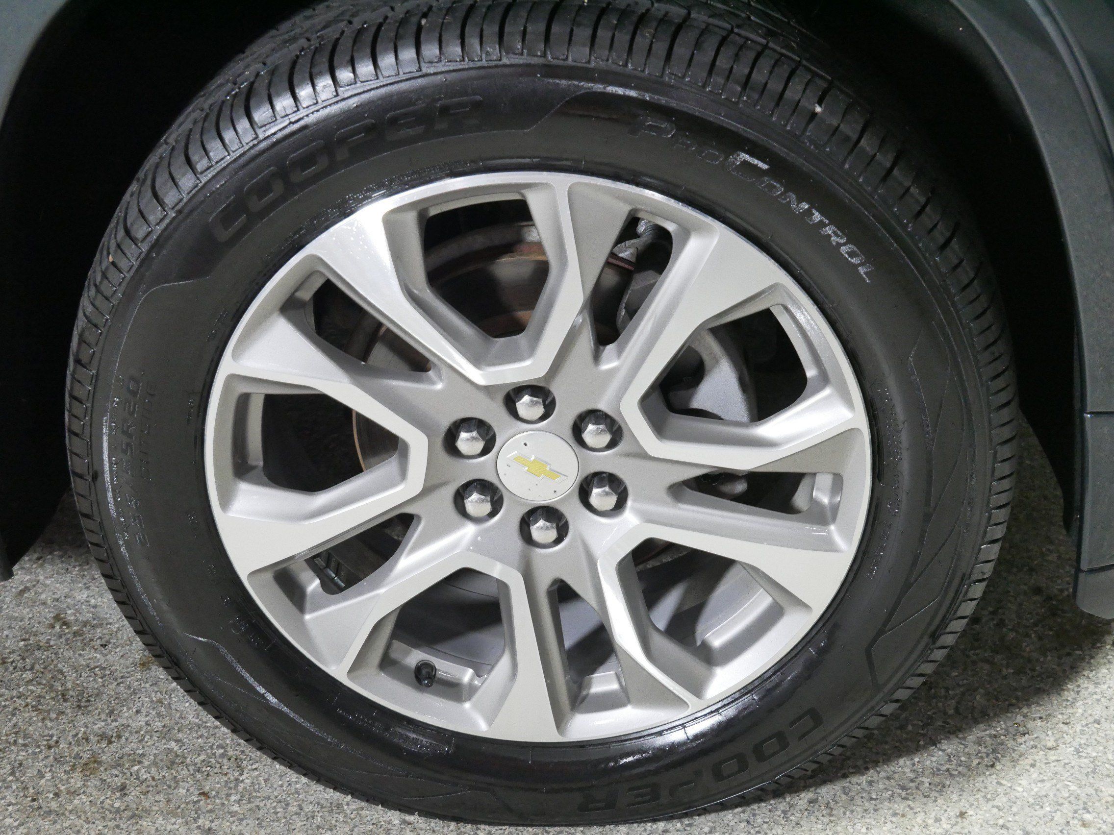 Used 2019 Chevrolet Traverse Premier AWD/4WD image 15