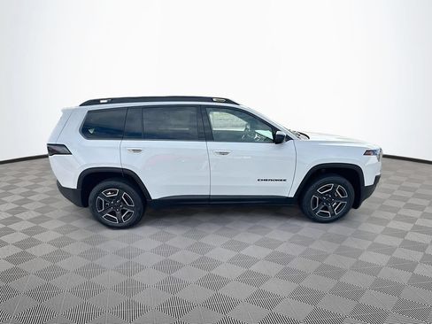 New 2026 Jeep Cherokee Laredo AWD/4WD image 36
