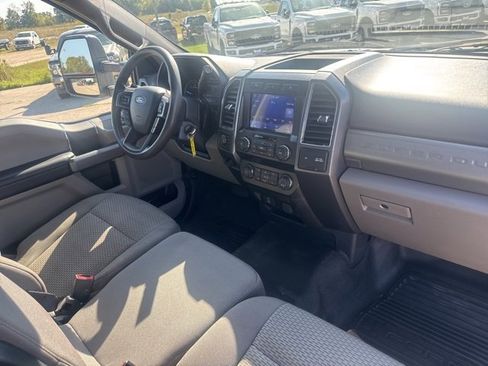 Used 2022 Ford F350 XLT w/ Snow Plow Prep Package image 13