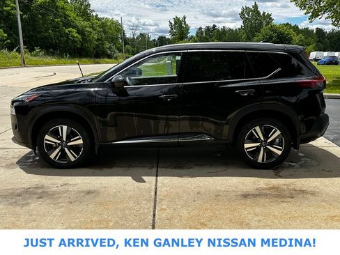 Certified 2023 Nissan Rogue SL w/ SL Premium Package AWD/4WD image 6