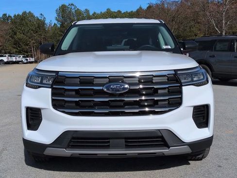 New 2026 Ford Explorer Active image 8