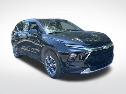 Used 2024 Chevrolet Blazer LT w/ Convenience Package AWD/4WD image 8