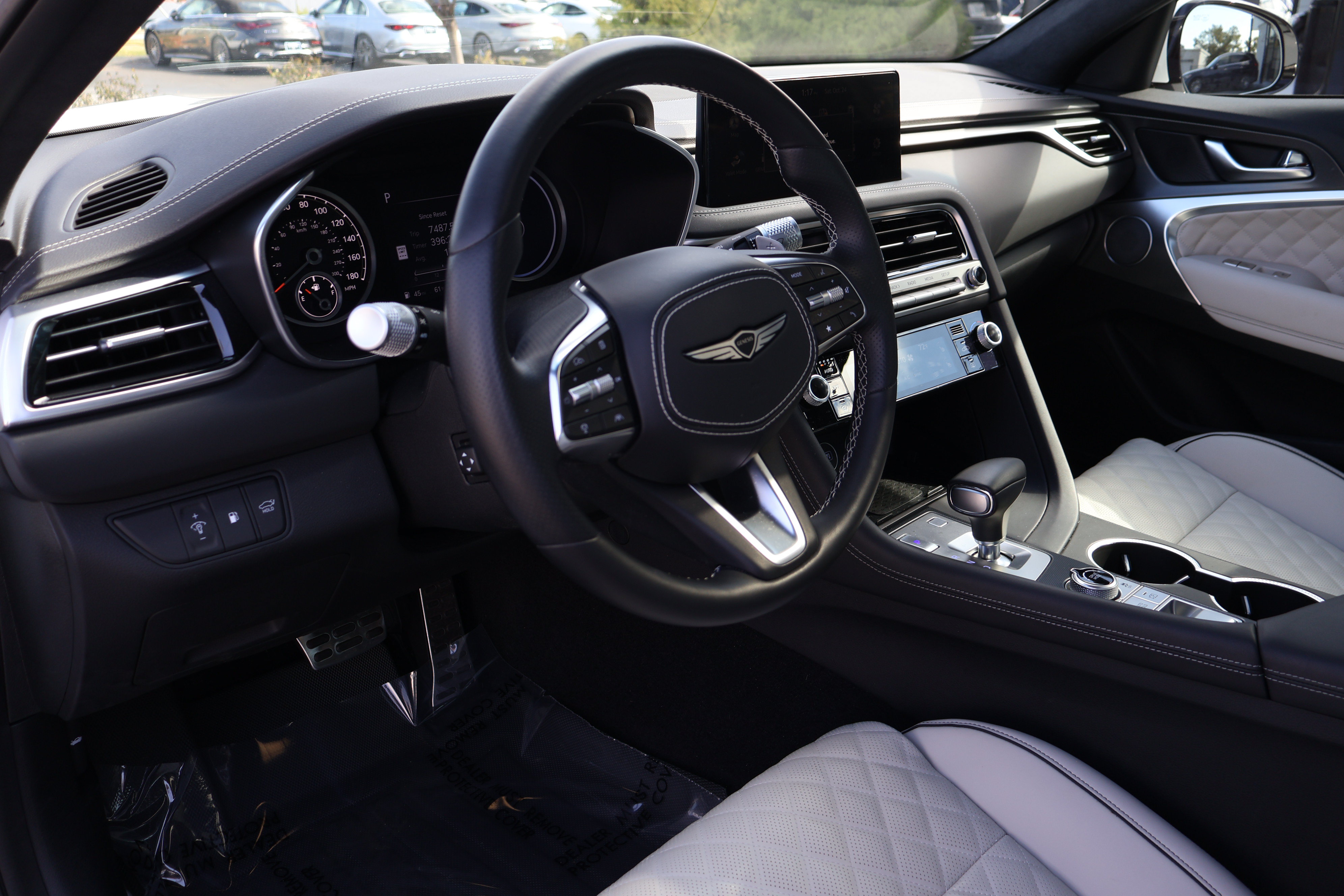 Used 2025 Genesis G70 3.3T Advanced w/ Sport Prestige Package AWD/4WD image 12