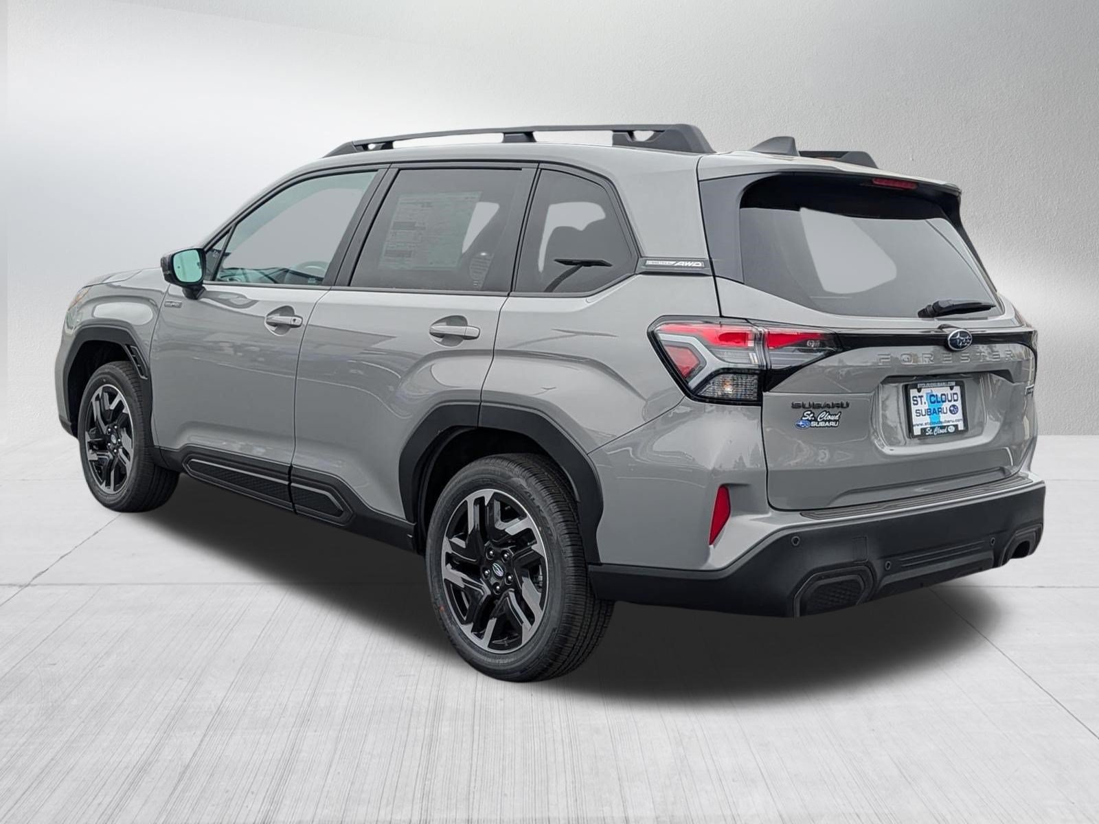 New 2026 Subaru Forester Touring AWD/4WD image 3