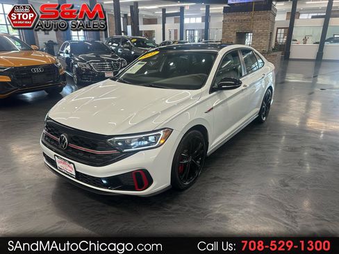 Used 2022 Volkswagen Jetta GLI Autobahn w/ GLI Black Package image 1
