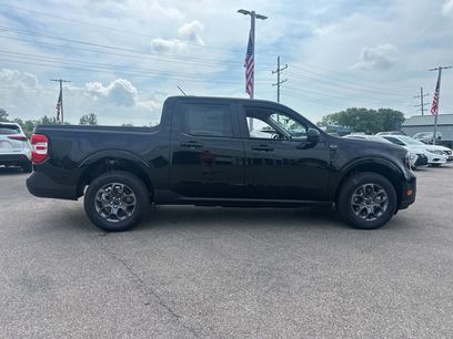 New 2025 Ford Maverick XLT w/ XLT Luxury Package