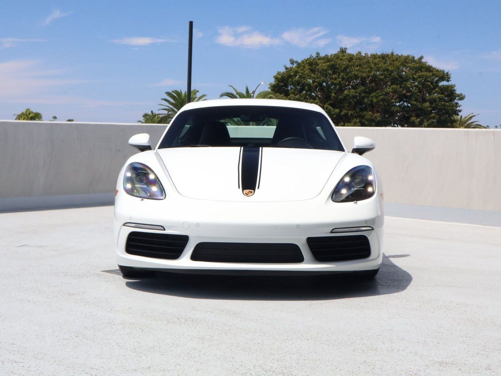 Certified 2024 Porsche 718 Cayman RWD image 6