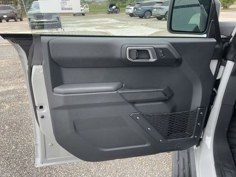 New 2026 Ford Bronco Outer Banks AWD/4WD image 15