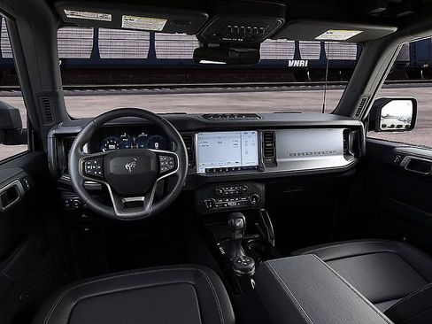 New 2026 Ford Bronco Badlands AWD/4WD image 9