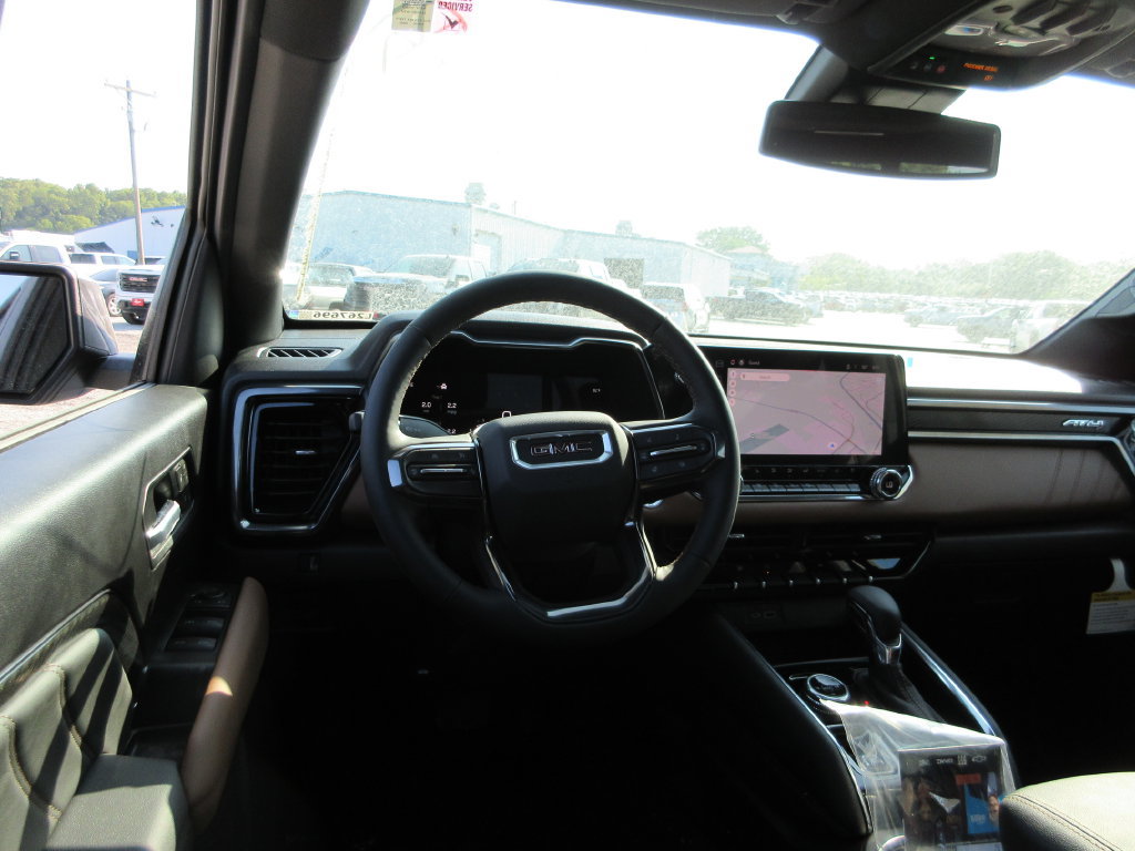 New 2026 GMC Canyon AT4 w/ Technology Plus Package AWD/4WD image 17