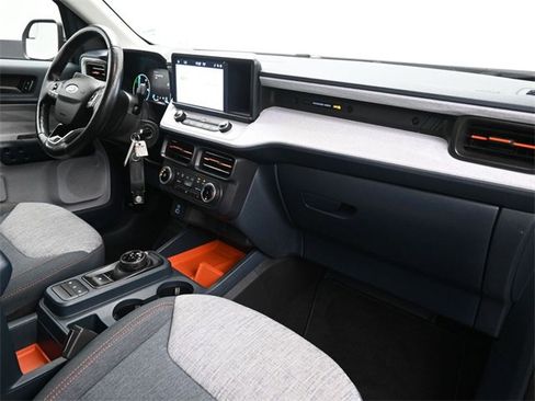 Used 2022 Ford Maverick XLT w/ XLT Luxury Package image 10