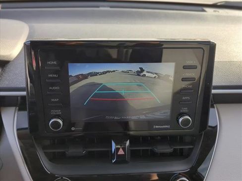 Used 2022 Toyota Corolla Cross L image 20