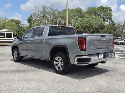 Used 2025 GMC Sierra 1500 SLT AWD/4WD image 3