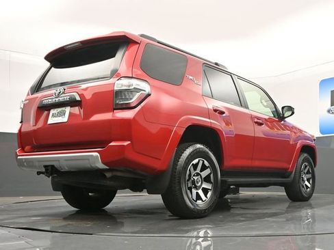 Used 2024 Toyota 4Runner TRD Off-Road image 21
