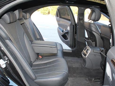 Used 2015 Mercedes-Benz S 550 4MATIC Sedan image 10