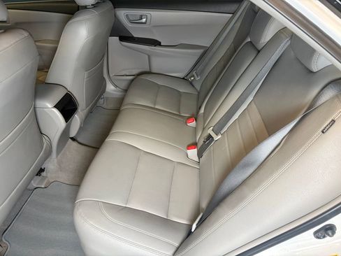 Used 2017 Toyota Camry LE w/ Protection Package (Q2) FWD image 20