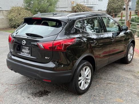 Used 2019 Nissan Rogue Sport SV image 28
