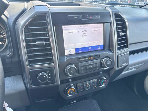 Used 2020 Ford F150 XLT w/ Equipment Group 302A Luxury AWD/4WD image 16