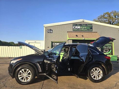 Used 2015 INFINITI QX70 AWD w/ Premium Package image 46