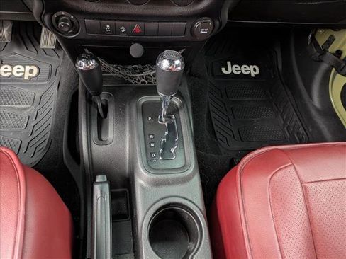 Used 2013 Jeep Wrangler Sport image 13
