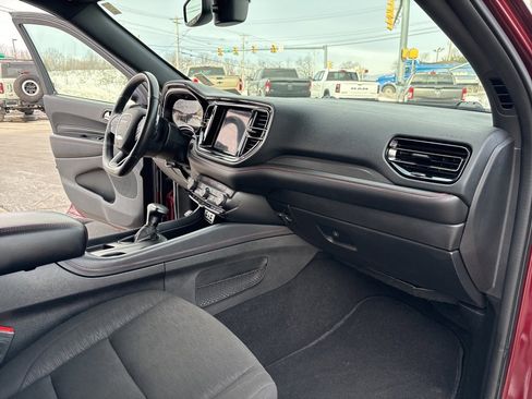 Used 2024 Dodge Durango GT image 37