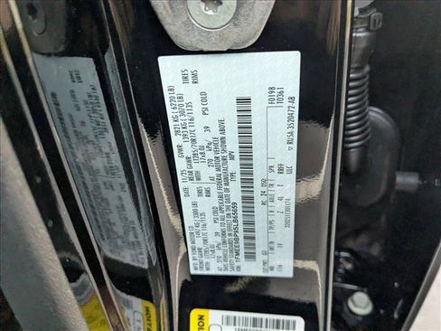 New 2025 Ford Bronco Badlands image 16