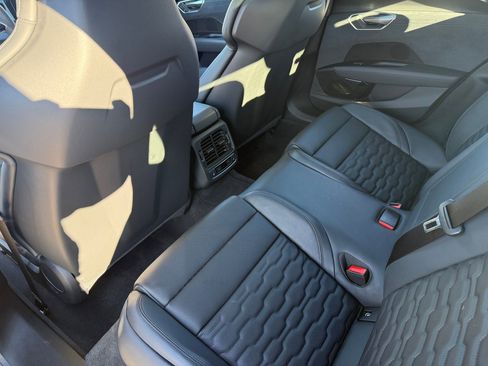 Used 2024 Audi e-tron GT Prestige w/ Prestige Package image 21