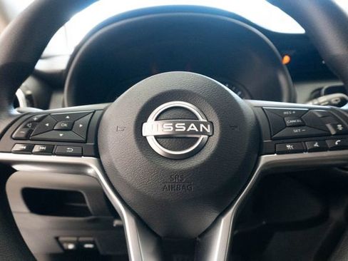 Used 2023 Nissan Kicks SV w/ Exterior Package FWD image 20