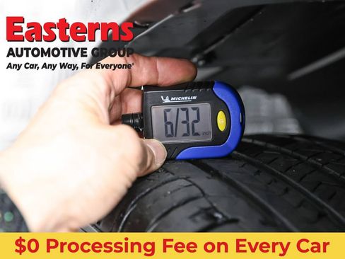 Used 2023 Jeep Renegade Limited AWD/4WD image 28