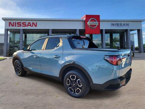 Used 2022 Hyundai Santa Cruz SEL Premium image 6