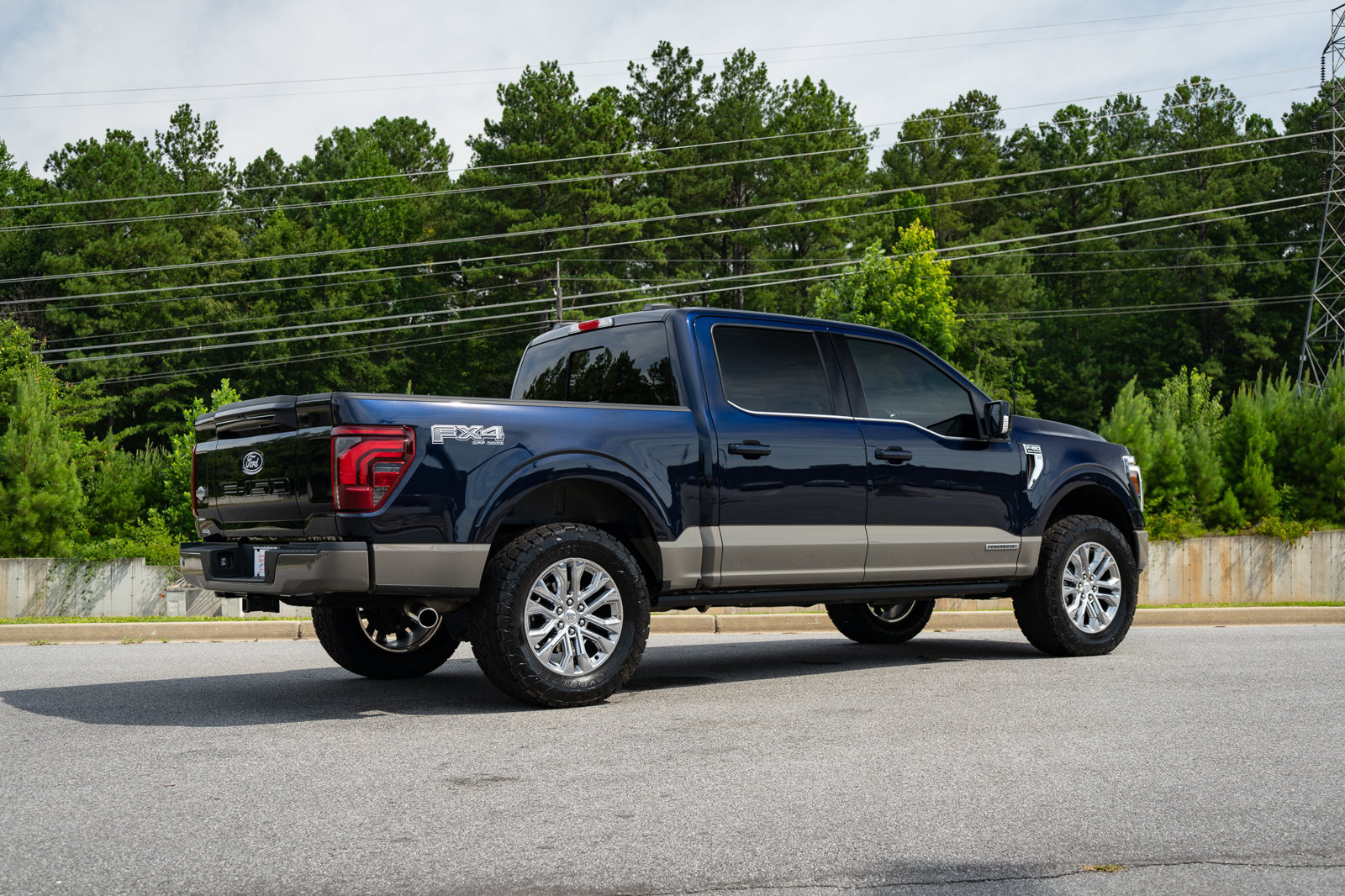 Used 2025 Ford F150 King Ranch w/ FX4 Off-Road Package AWD/4WD image 22